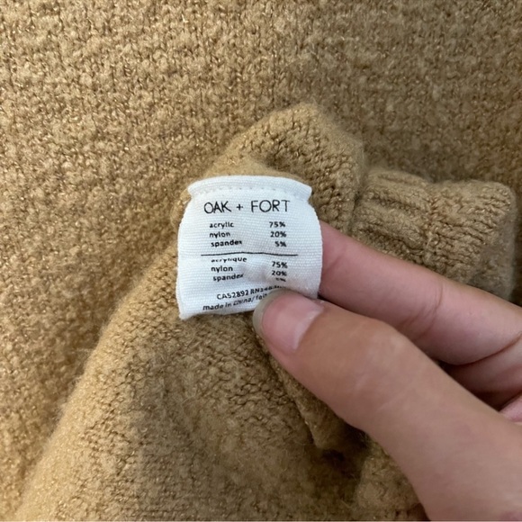 oversized boxy sweater - Picture 2 of 3